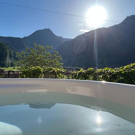 Romantic Private Superior Swiss Chalet With Hottub Lungern ภายนอก รูปภาพ